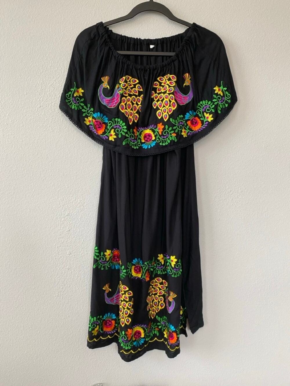 Mexican Embroidered Dress Off Shoulder Black Peasant Midi Size M Fiesta Boho